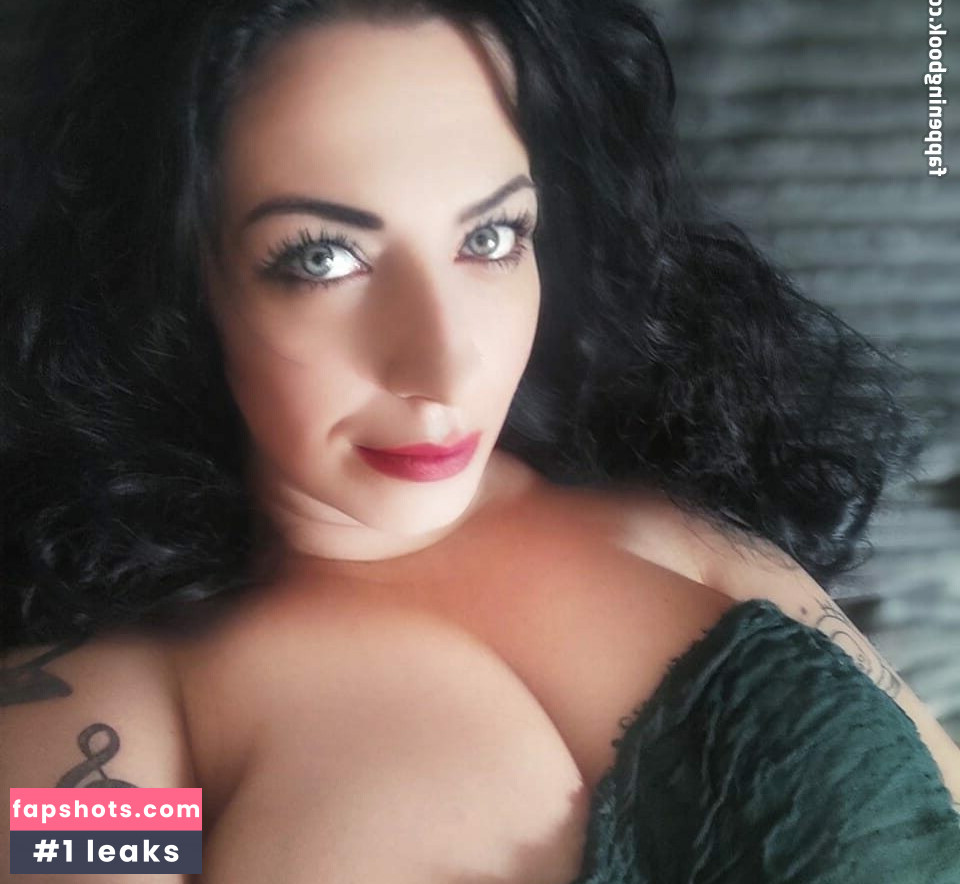 curvyemeraldwitch Nacktheit OnlyFans Fotos #4 - Fapshots