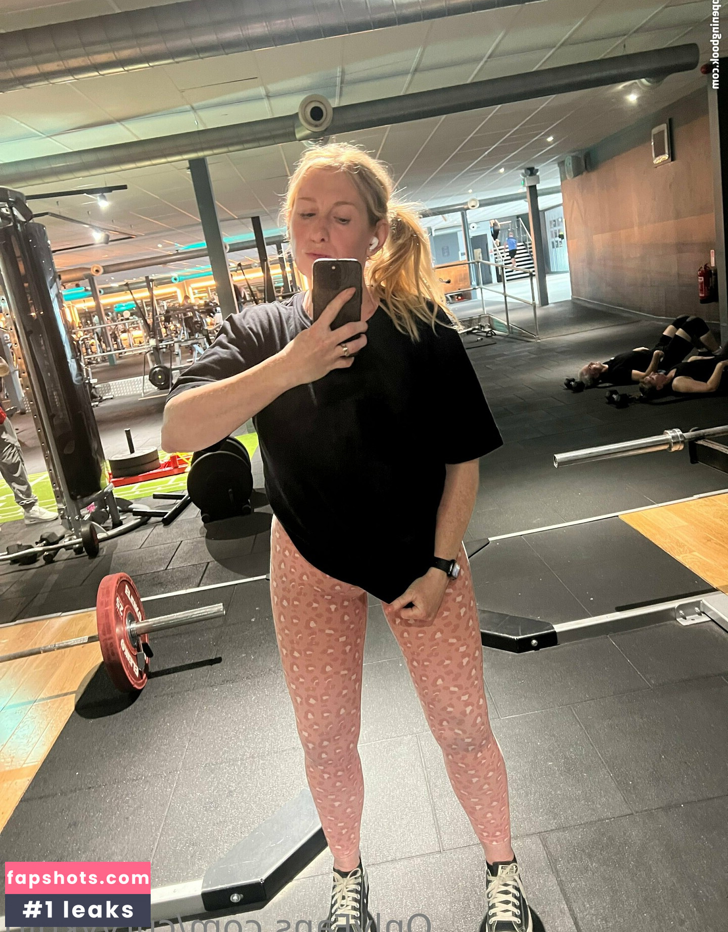 curvykgirl gallery photo #15