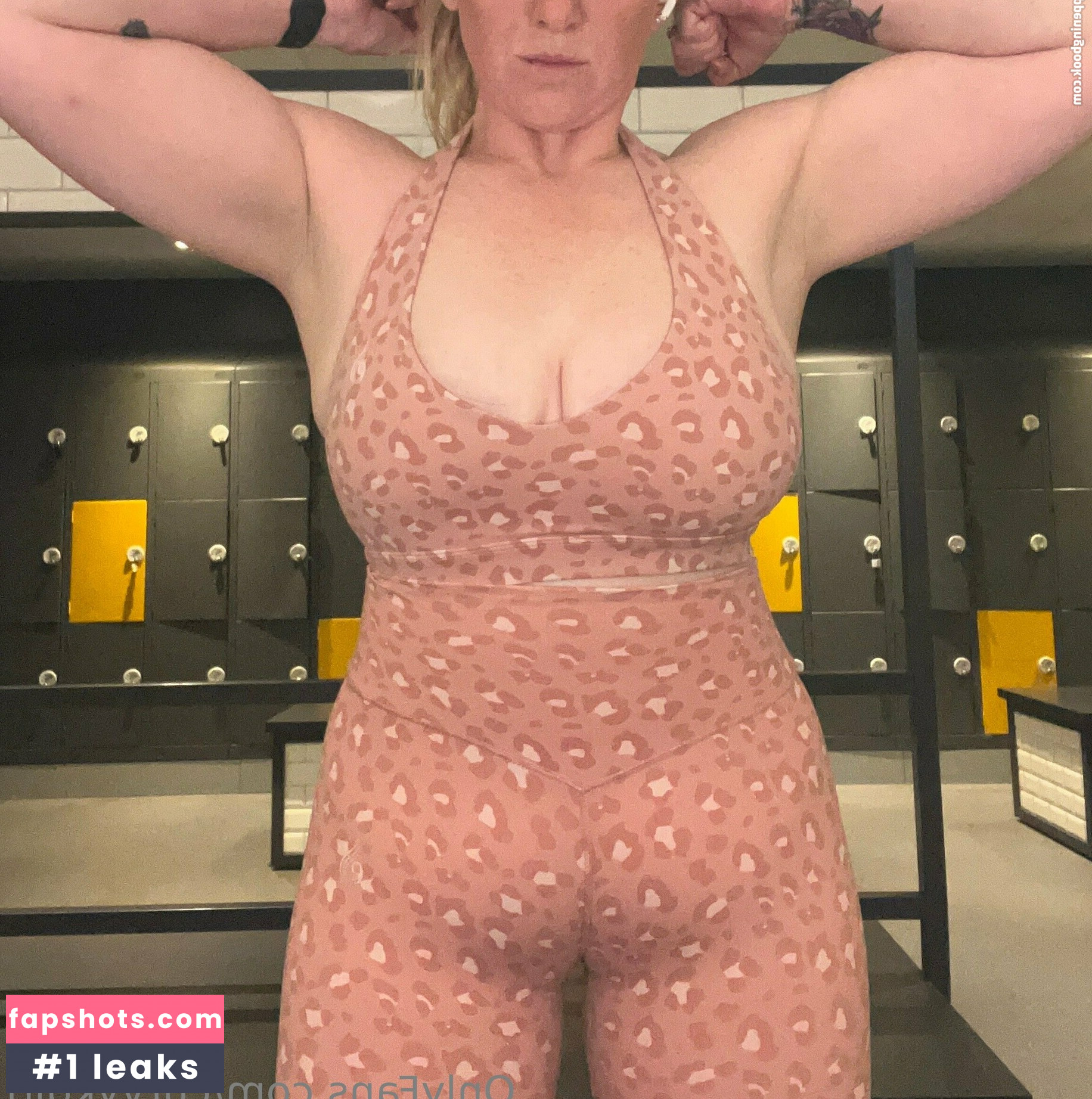 curvykgirl gallery photo #24