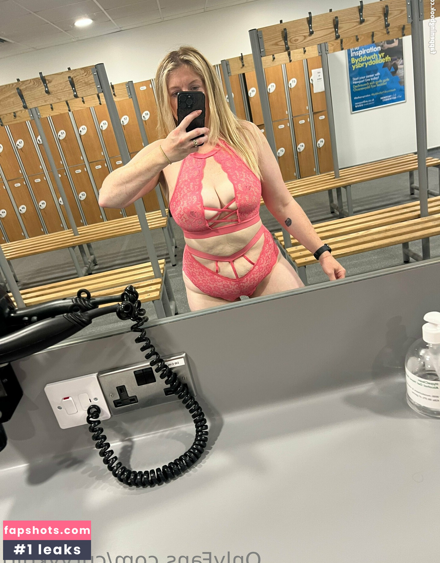 curvykgirl gallery photo #6