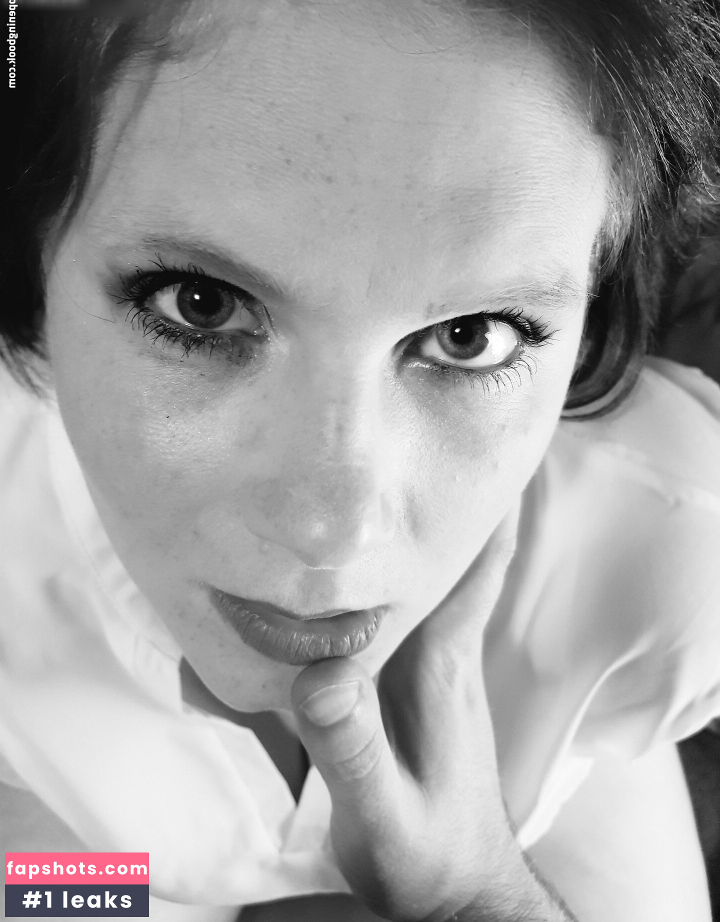 CurvyLeo93 Nahé úniky fotek pouze od fanoušků #23 - Fapshots