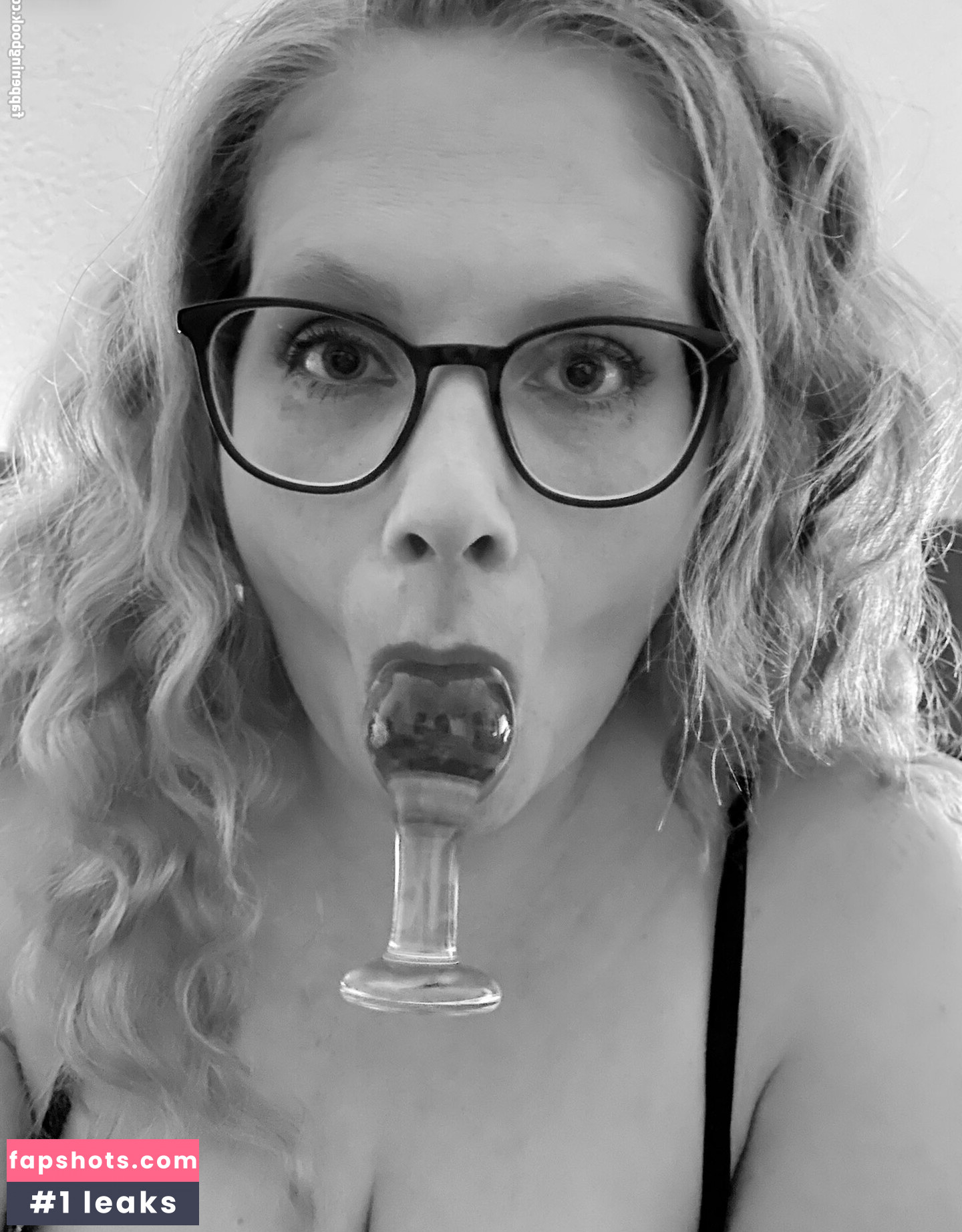 CurvyLeo93 Nahé úniky fotek pouze od fanoušků #39 - Fapshots