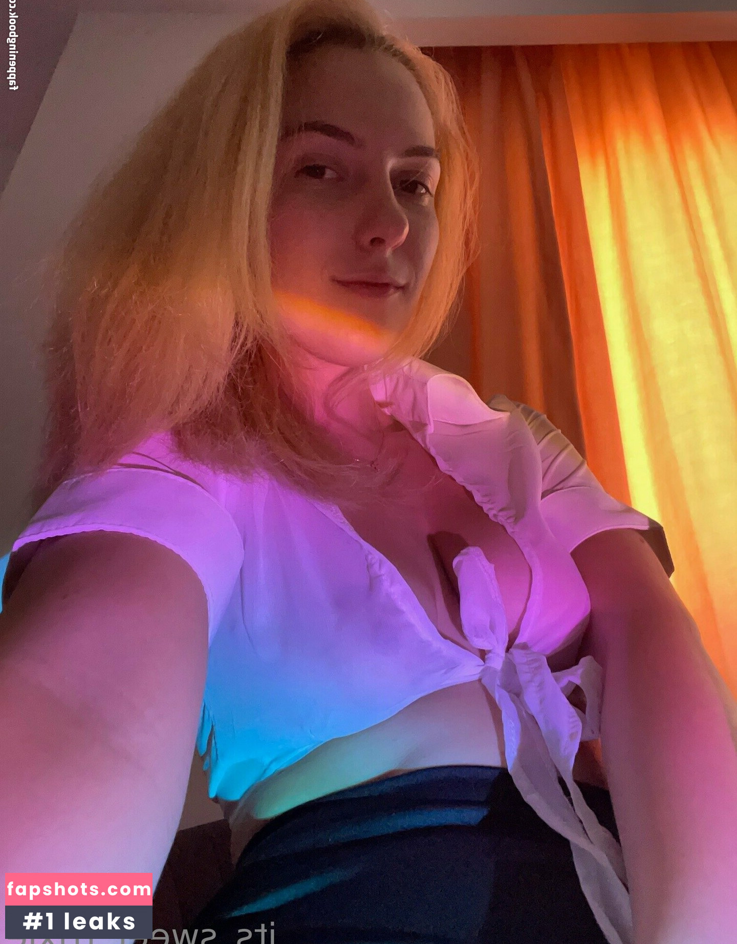 cute_blonde_princess gallery photo #45