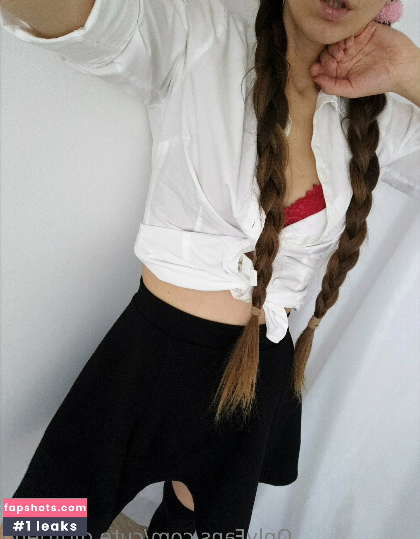 cute.girlfriend Nude Leaks OnlyFans Photos #18 - LeakJerk