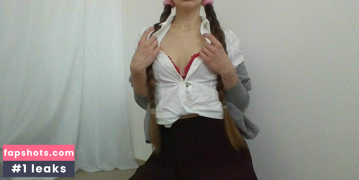 cute.girlfriend Nude Leaks OnlyFans Photos #4 - LeakJerk