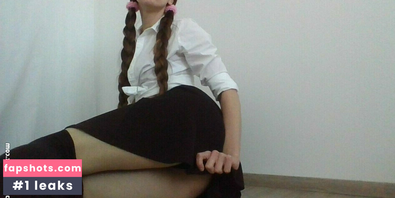 cute.girlfriend Nude Leaks OnlyFans Photos #7 - LeakJerk