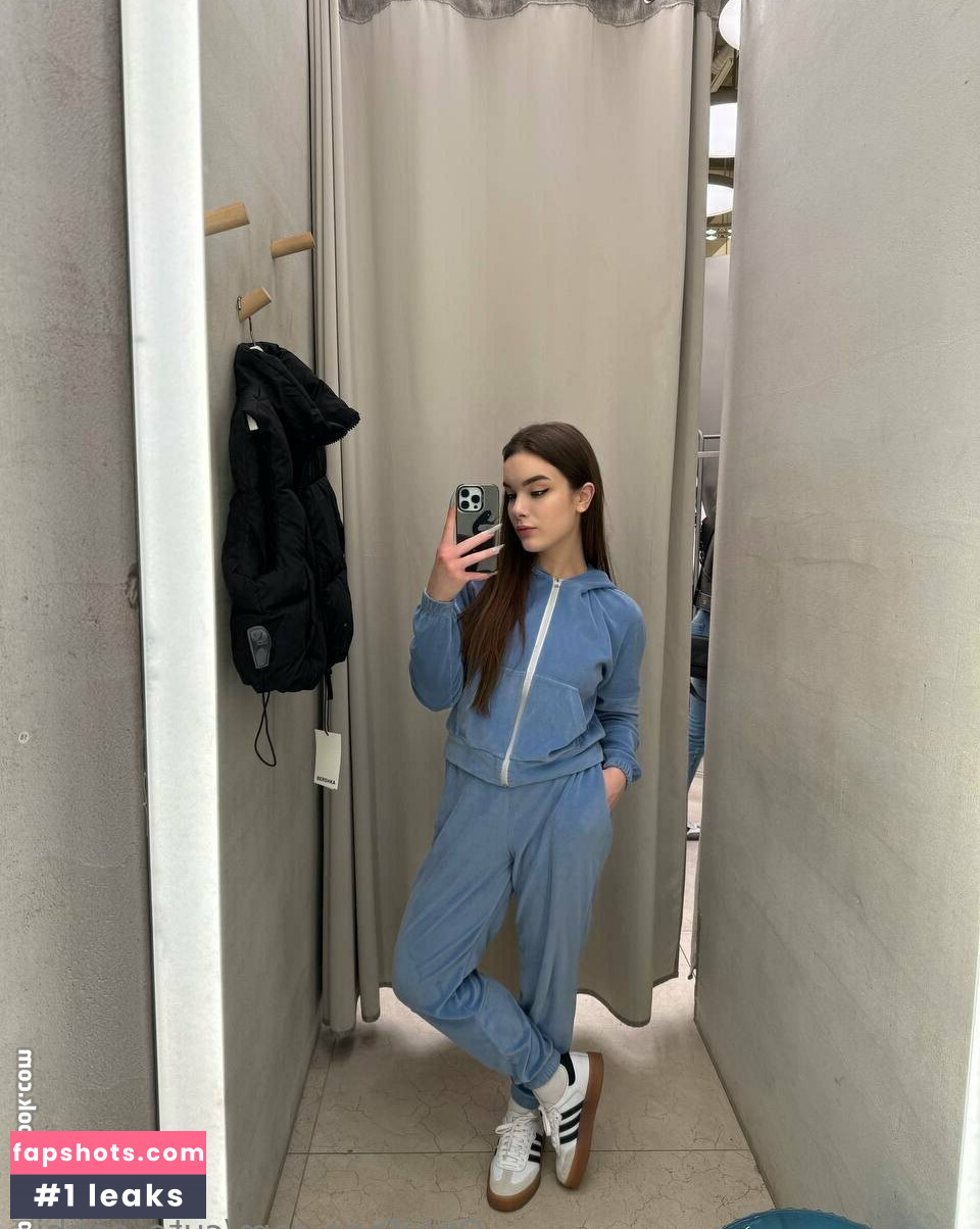 cute_sophia gallery photo #2