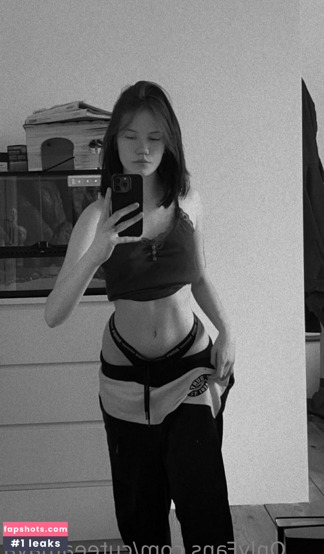 cuteeromana gallery photo #39