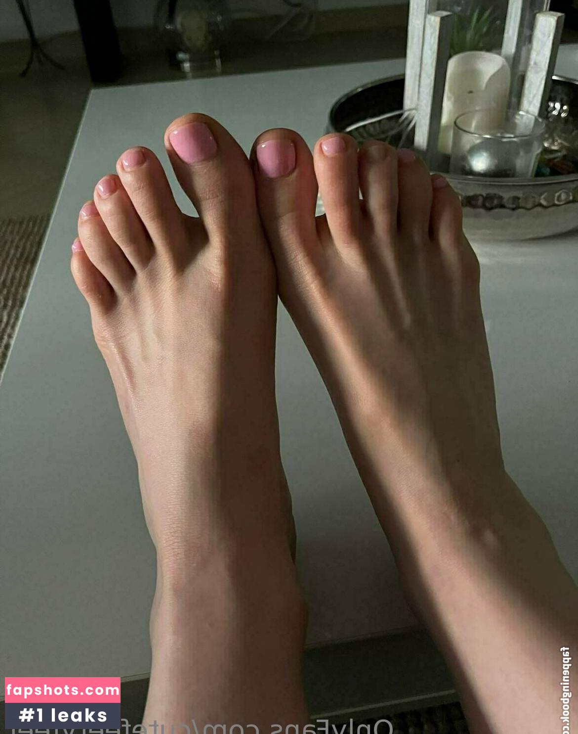 cutefeetyfeet Filtración Desnuda OnlyFans Foto #16 - Fapshots