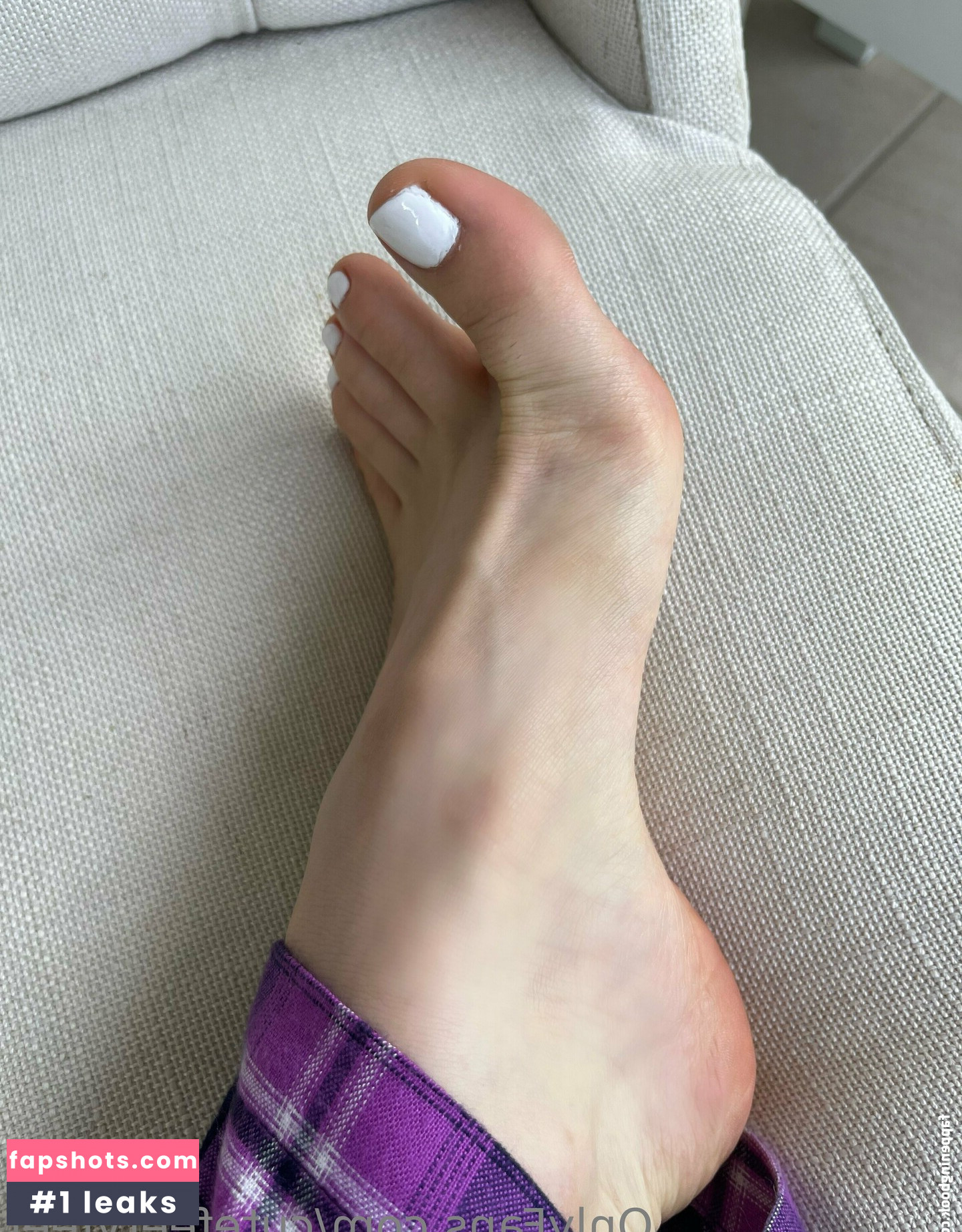 cutefeetyfeet Filtración Desnuda OnlyFans Foto #25 - Fapshots