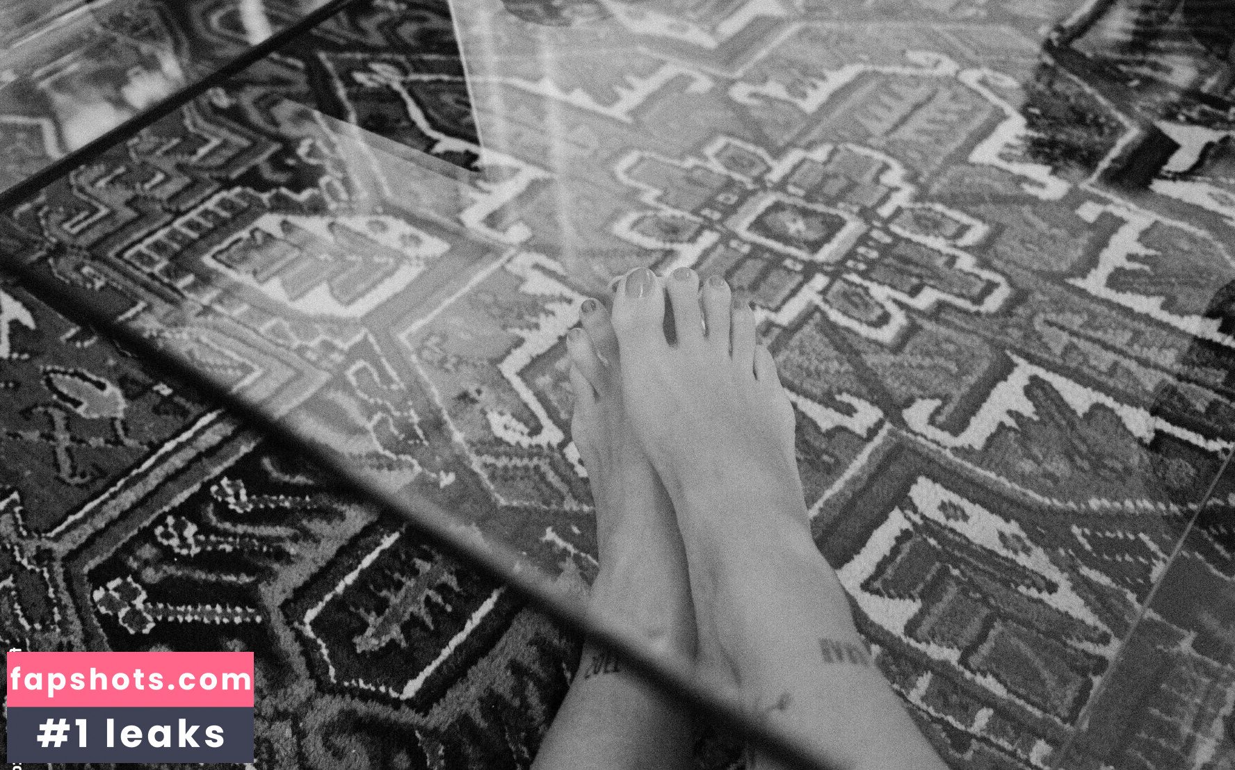 cutestickyfeet gallery photo #6