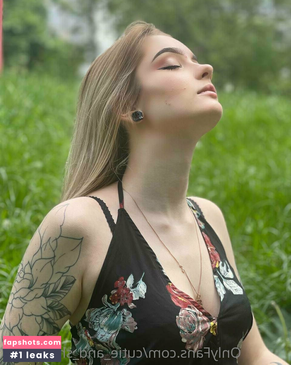 cutie_and_shameless nude babe gallery