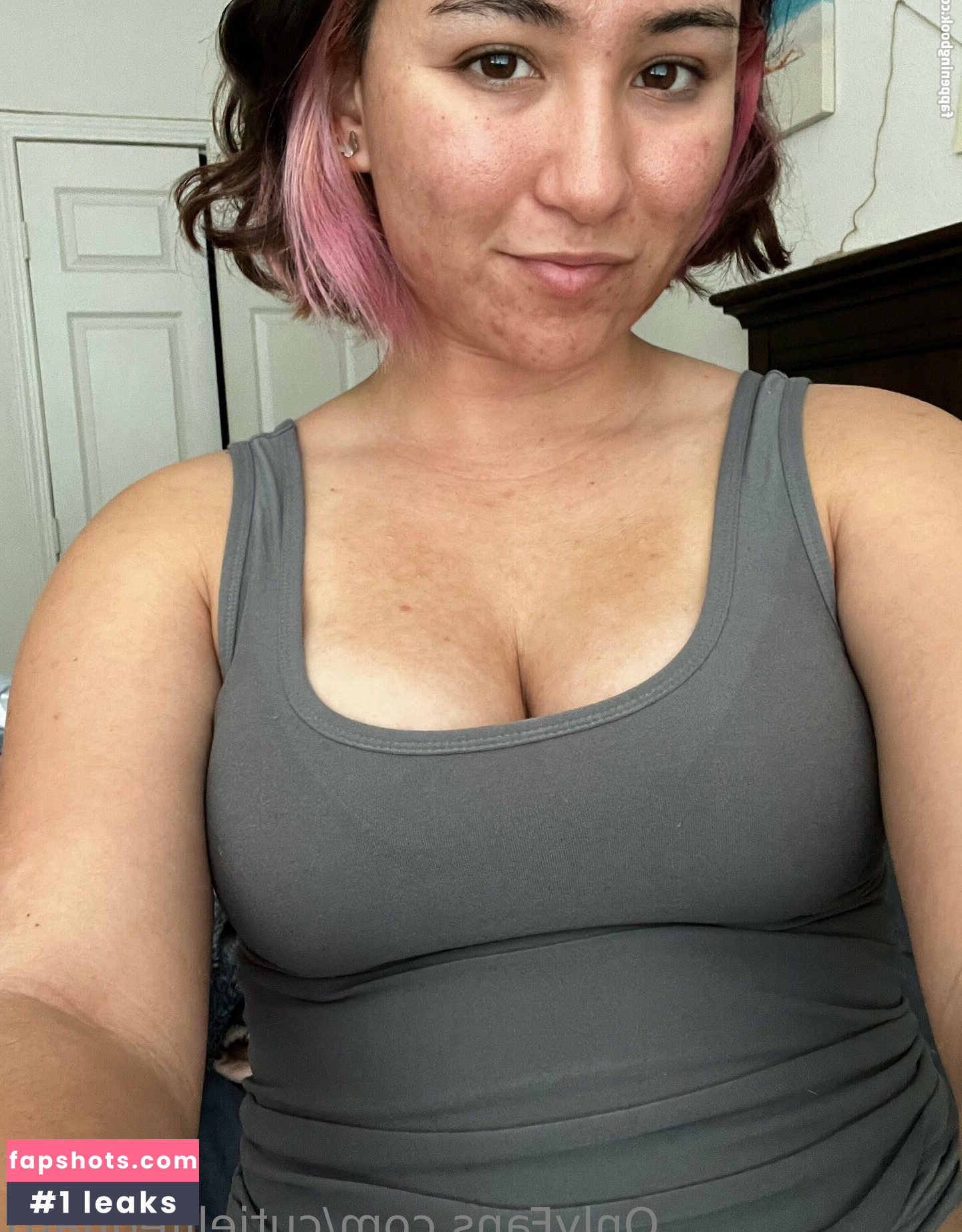 Cutielifeguard gallery photo #23