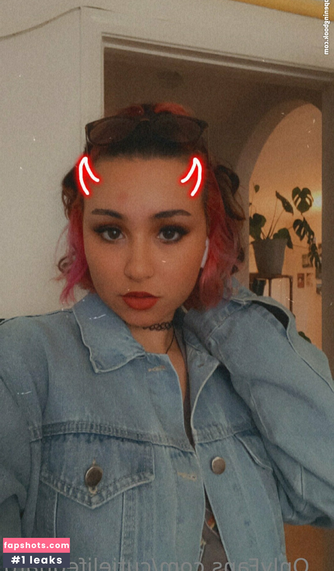 Cutielifeguard gallery photo #56