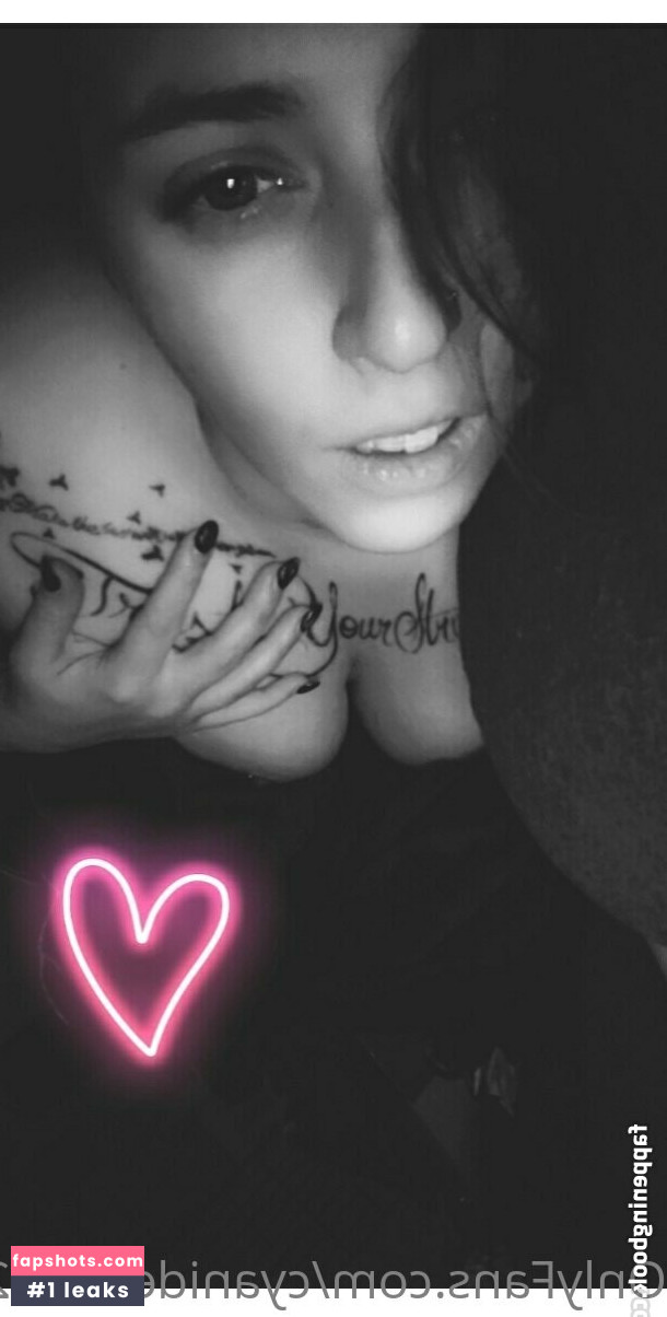 cyanidekiss420 gallery photo #14