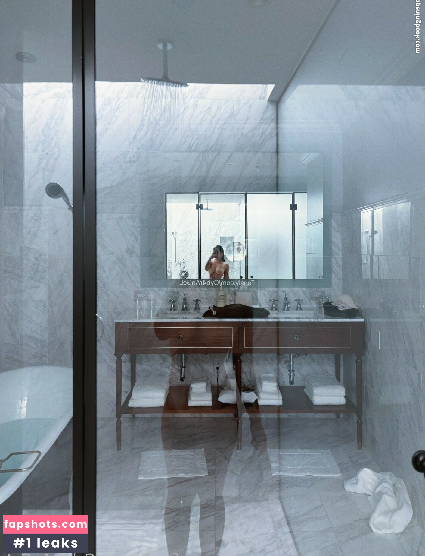 Cyb4rAnGeL Nahé úniky fotek pouze od fanoušků #8 - Fapshots