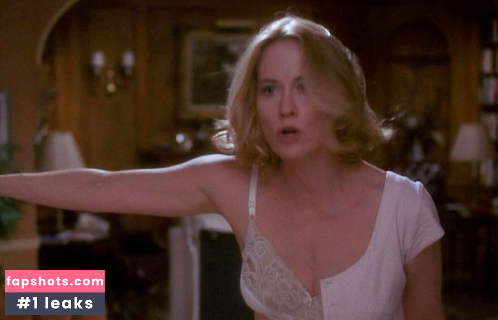 Cybill Shepherd gallery photo #24