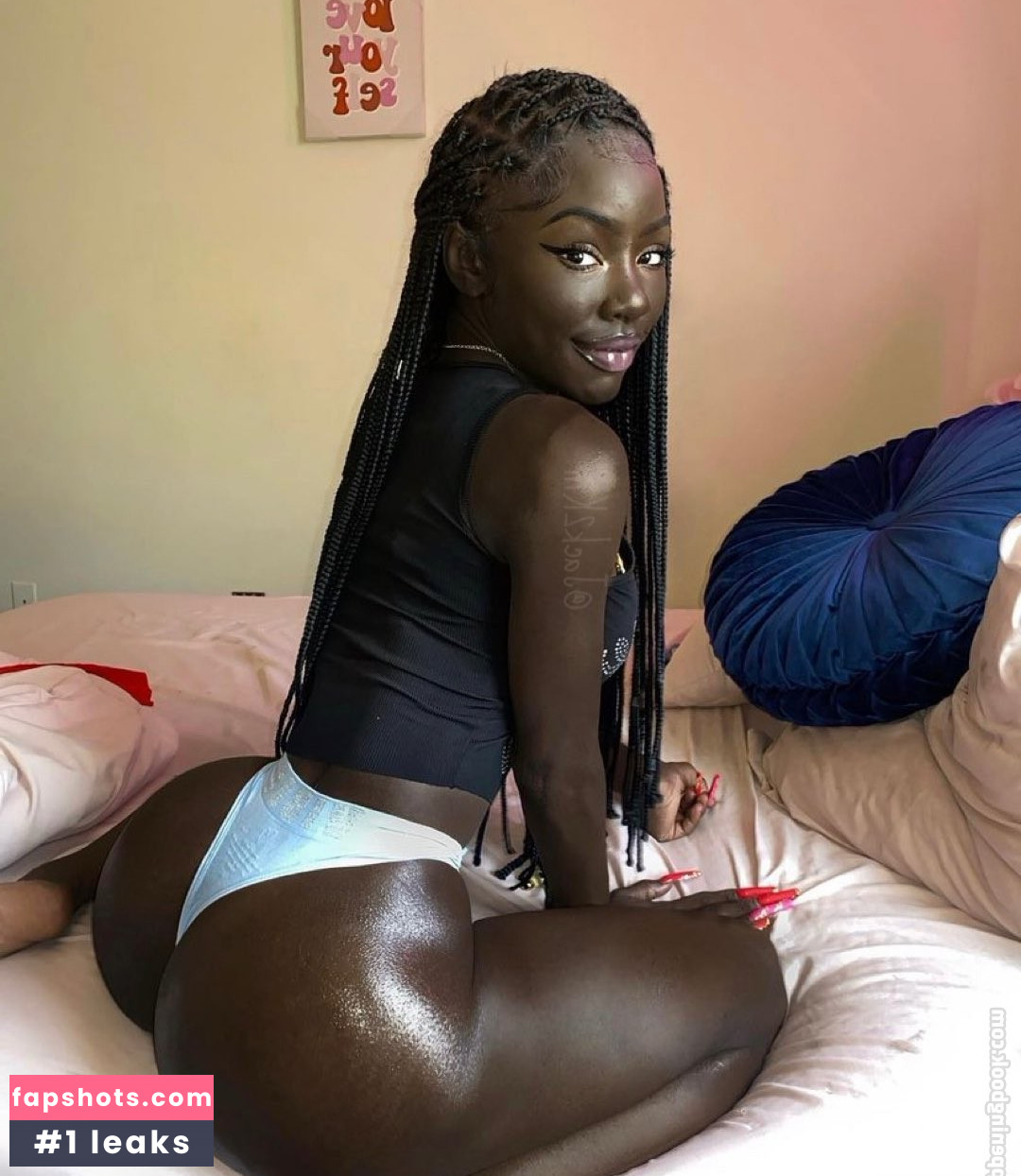 Cyn Kaine Nude Leaks OnlyFans Photos #2 - LeakJerk