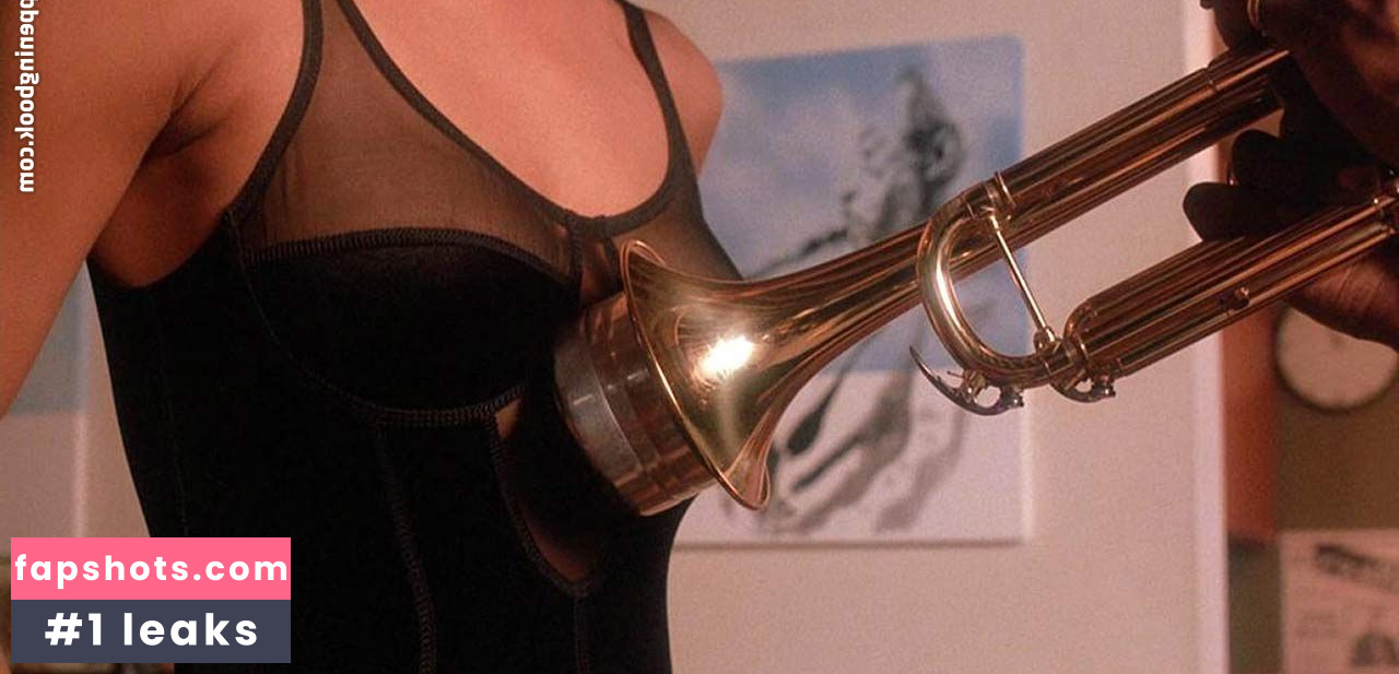 Cynda Williams gallery photo #2