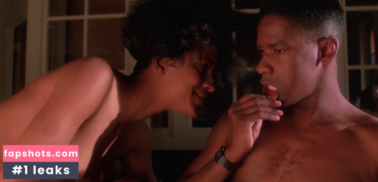 Cynda Williams gallery photo #26