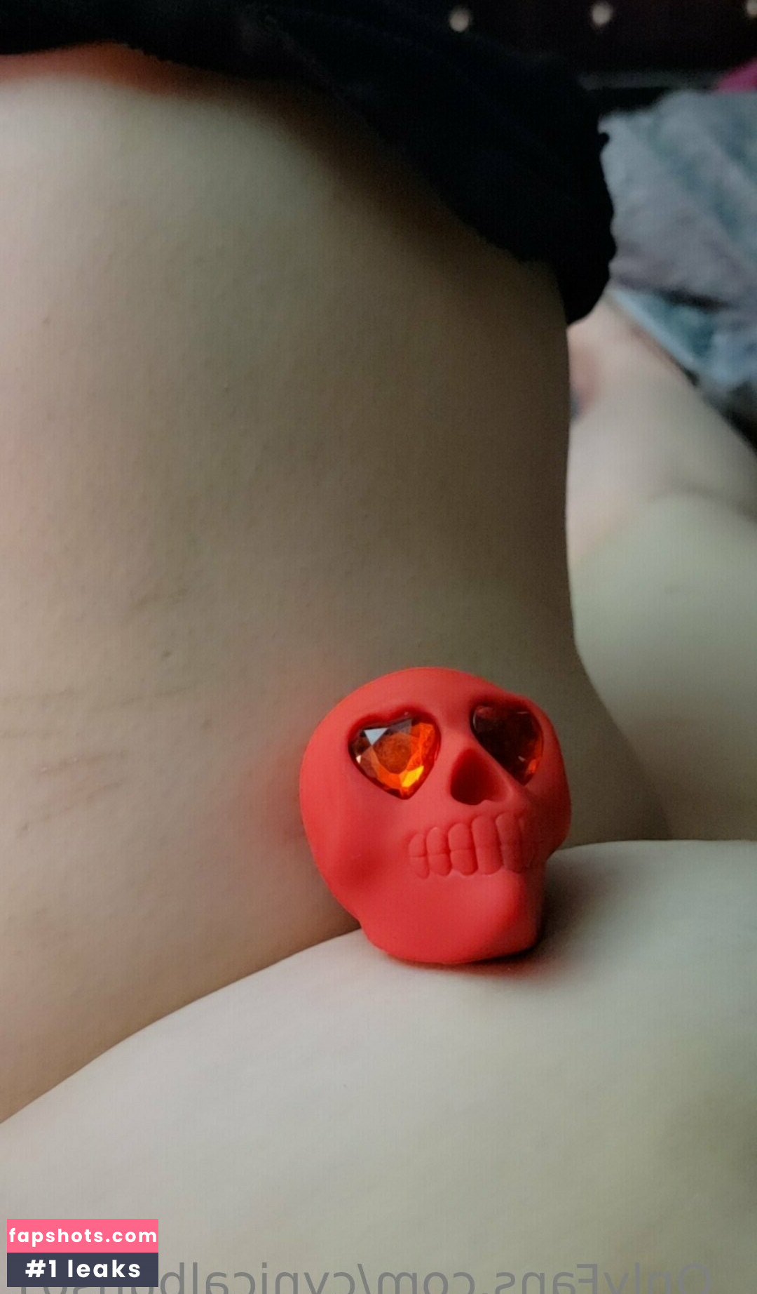 cynicalbuns01 gallery photo #3