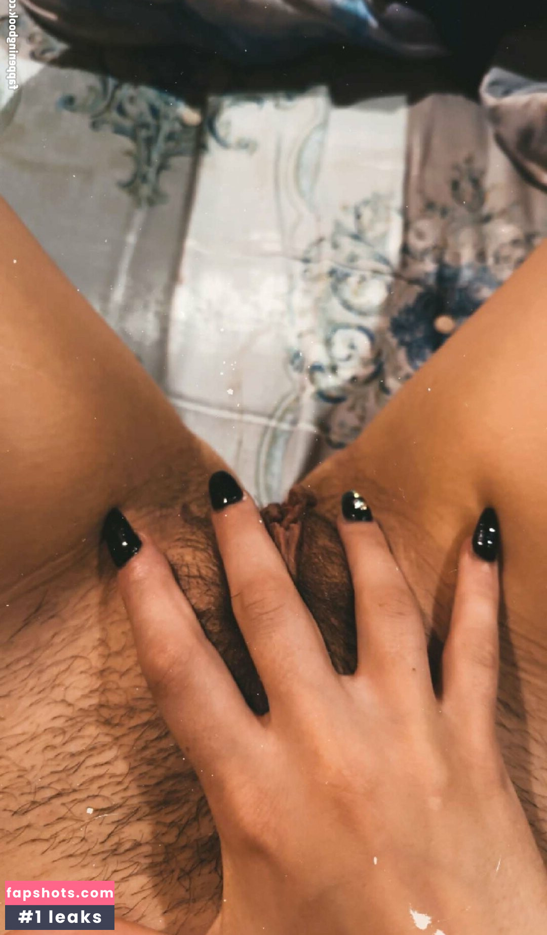 Cynicalmami gallery photo #3