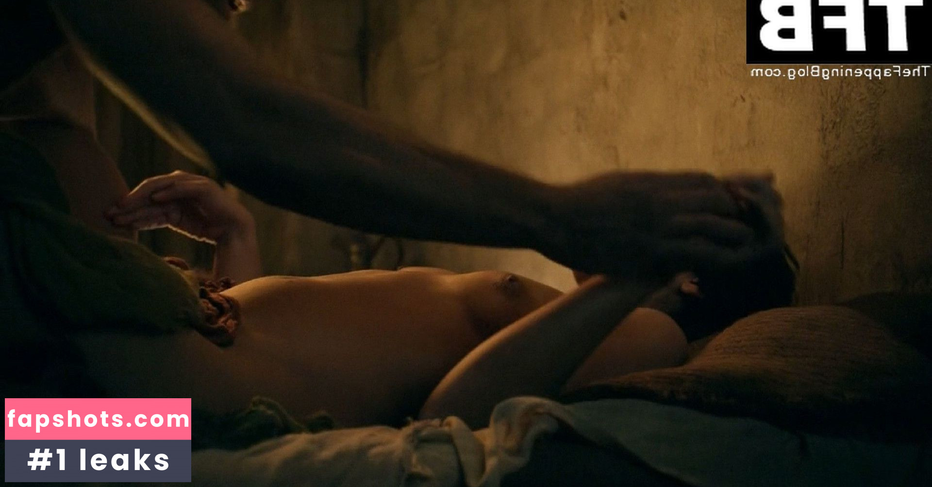 Cynthia Addai-Robinson gallery photo #4