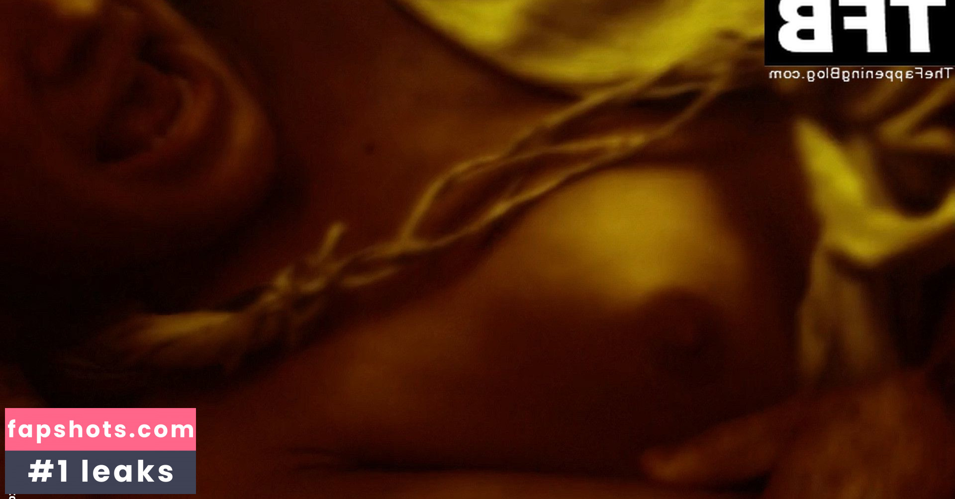 Cynthia Addai-Robinson gallery photo #5