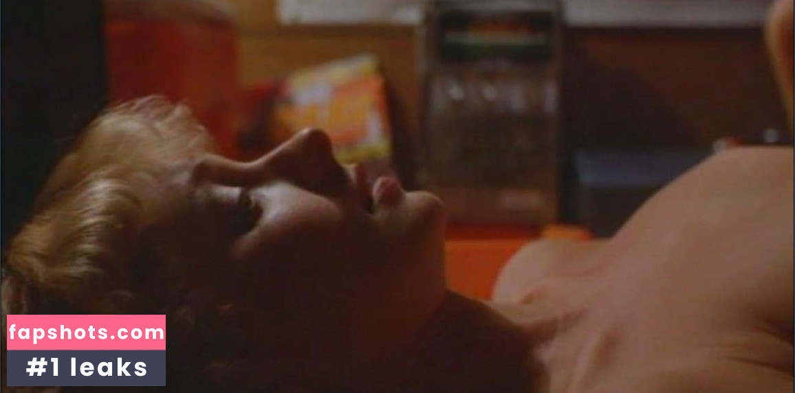 Cynthia Wood gallery photo #5