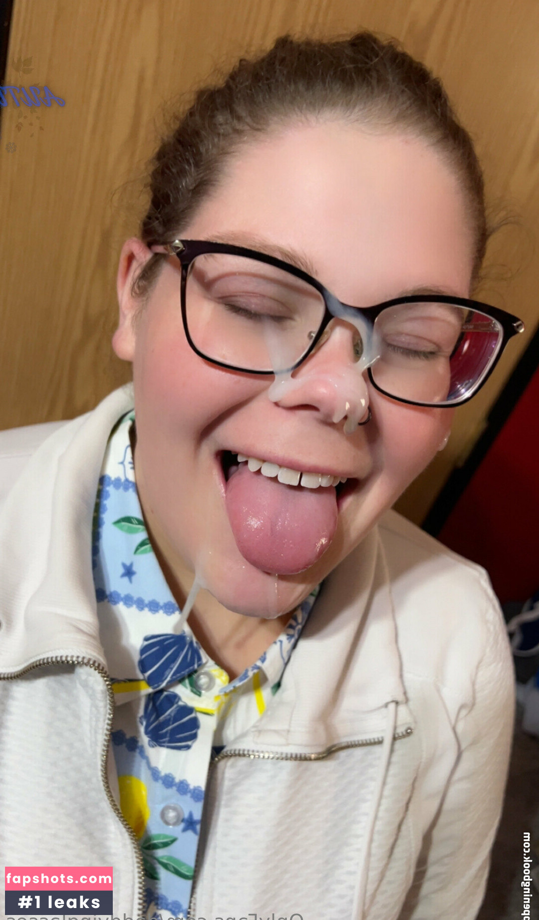 daddyinglasses nude babe gallery