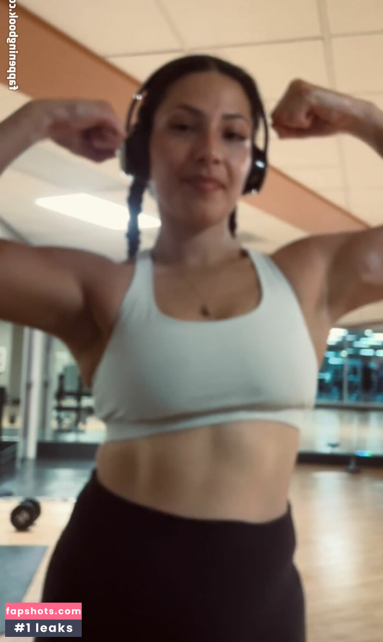 Dafne Mejia gallery photo #4