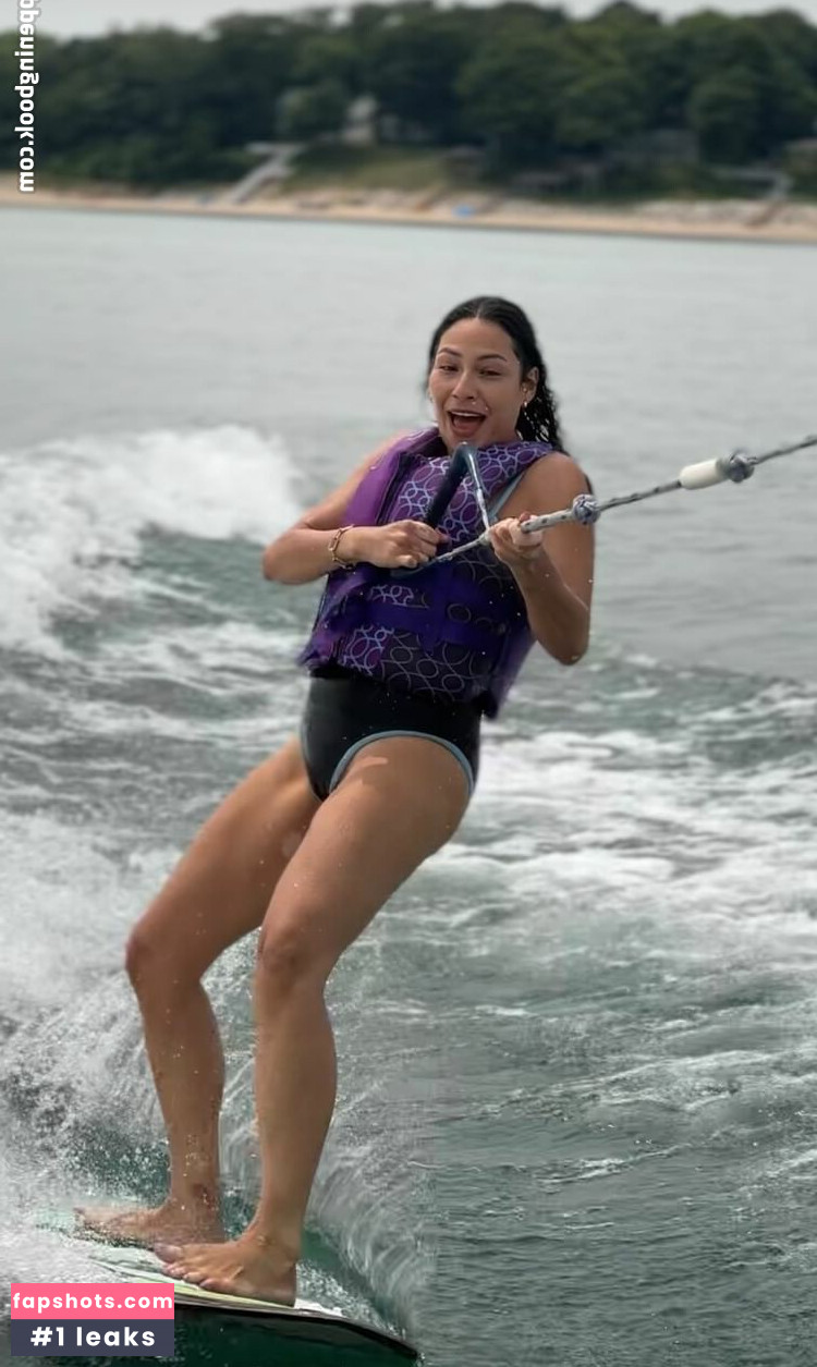 Dafne Mejia gallery photo #5