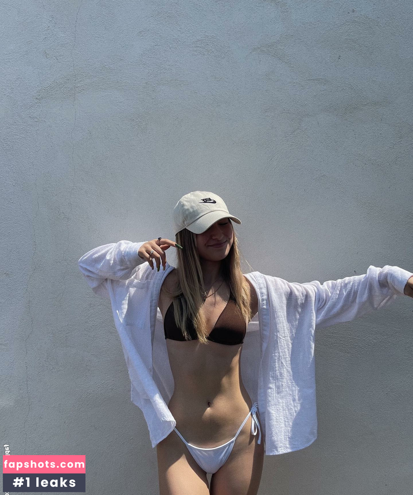 Dafnne Jiménez gallery photo #20