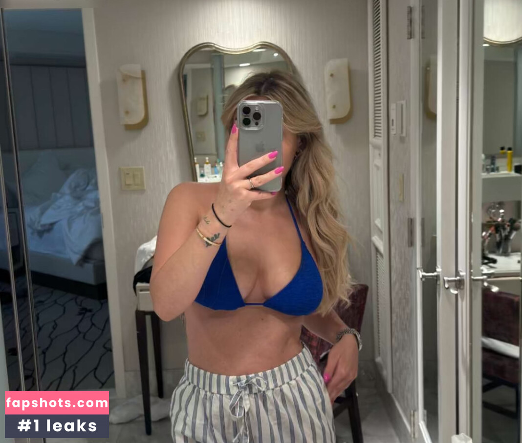 Dagi Bee gallery photo #102