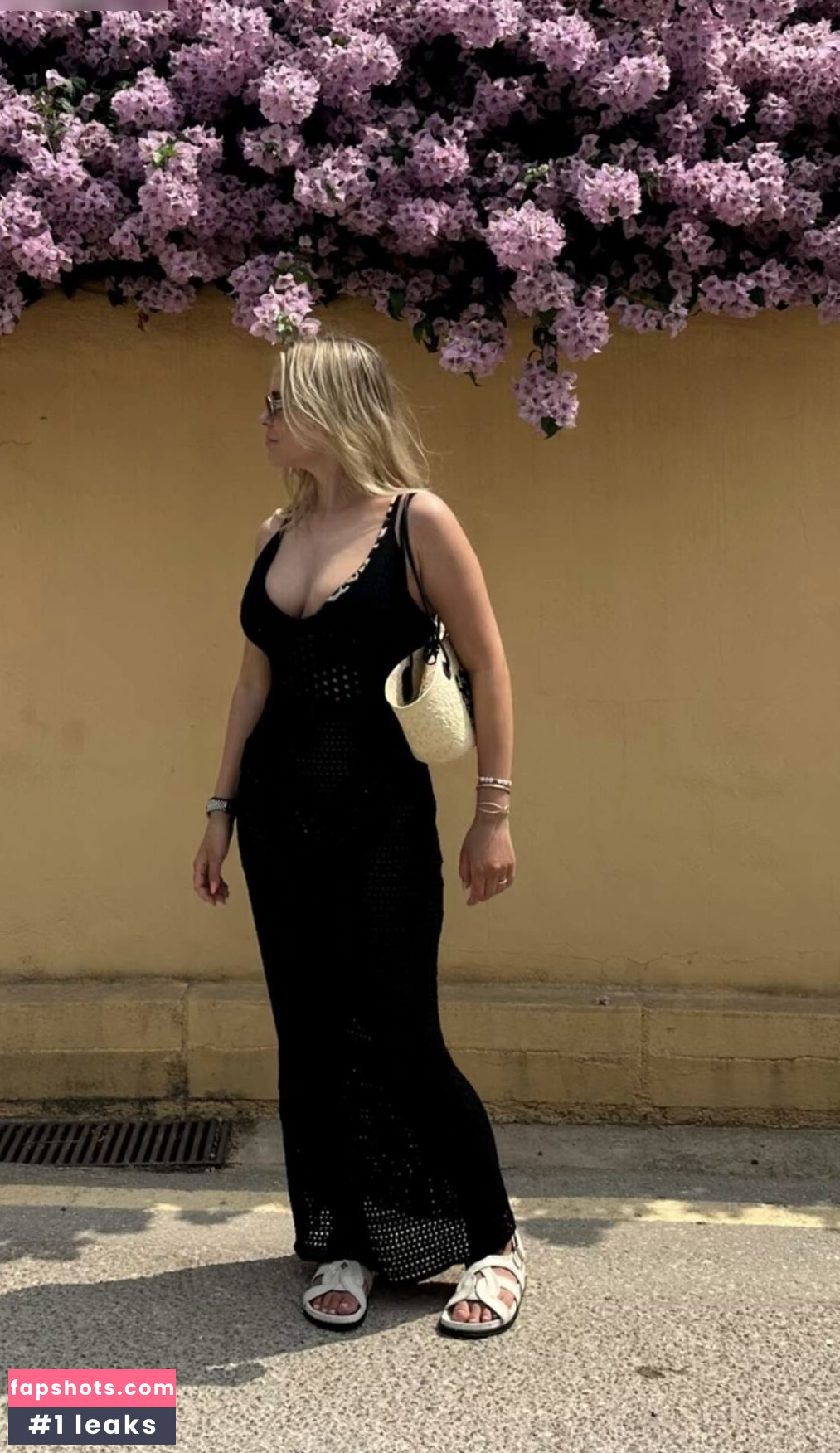 Dagi Bee gallery photo #104