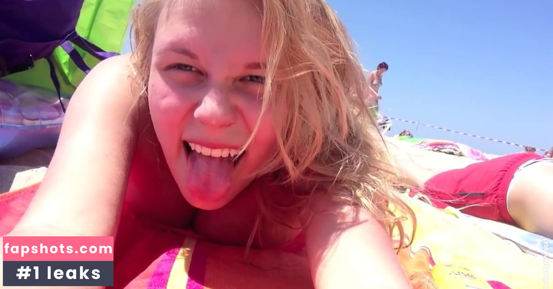 Dagi Bee gallery photo #113