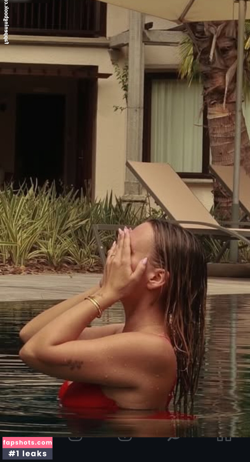 Dagi Bee gallery photo #44