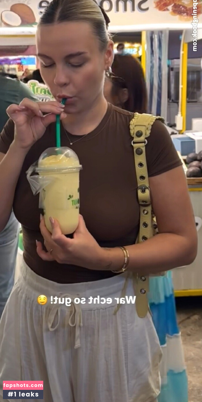 Dagi Bee gallery photo #62