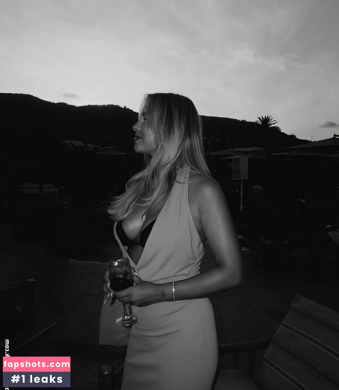 Dagi Bee gallery photo #78