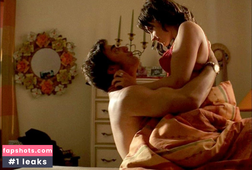 Dagmara Dominczyk gallery photo #19