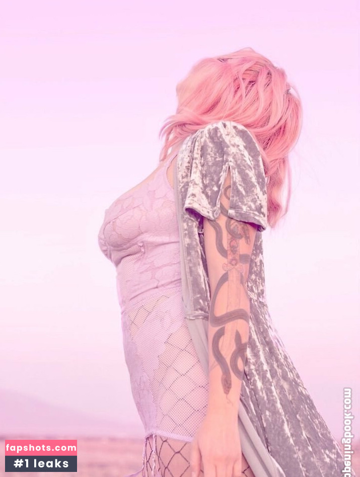 dailydaisy gallery photo #3