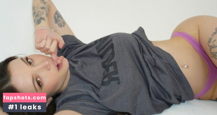Dainty Wilder gallery photo #754