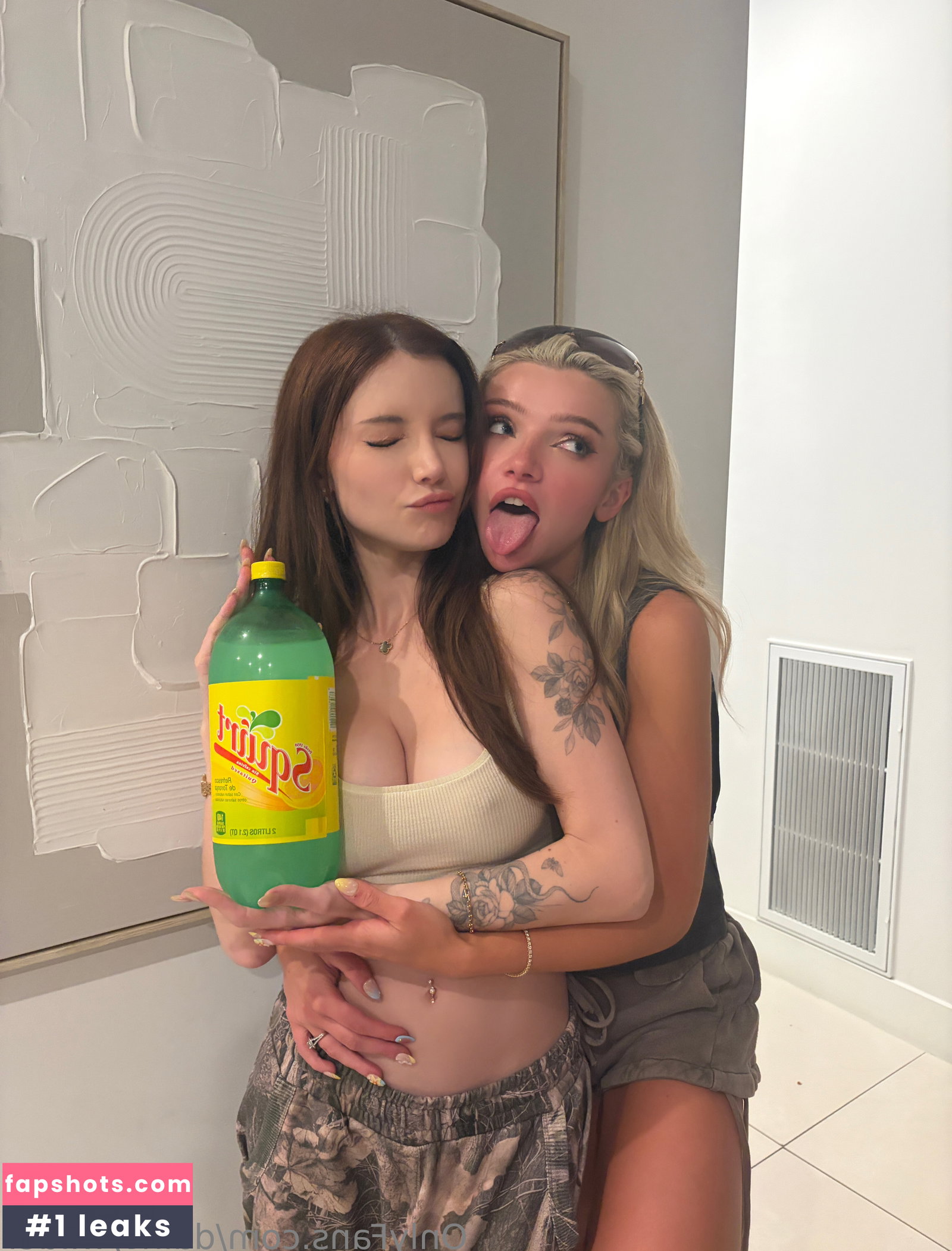 Dainty Wilder Nude Leaks OnlyFans Photos #944 - LeakJerk