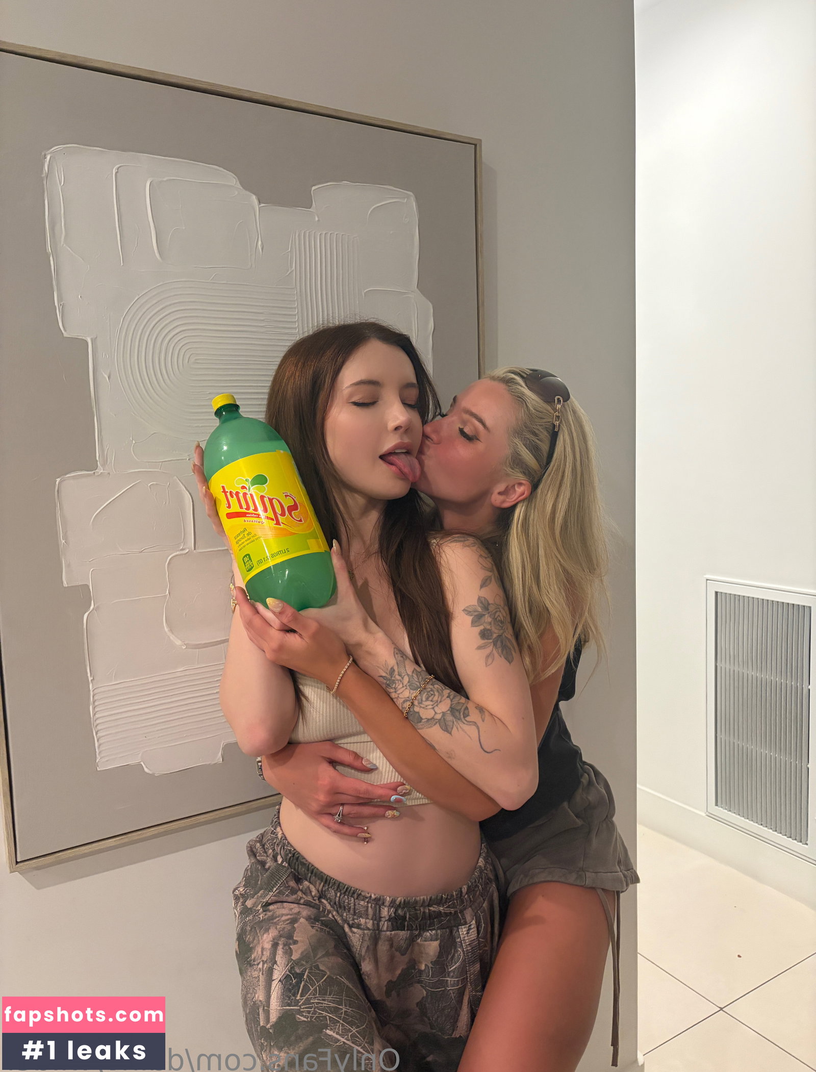 Dainty Wilder Nude Leaks OnlyFans Photos #974 - LeakJerk