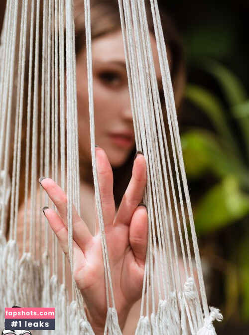 Dainty Wilder gallery photo #1032