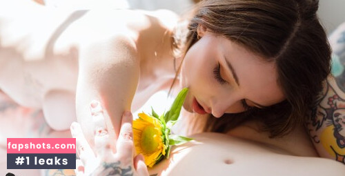 Dainty Wilder gallery photo #1126