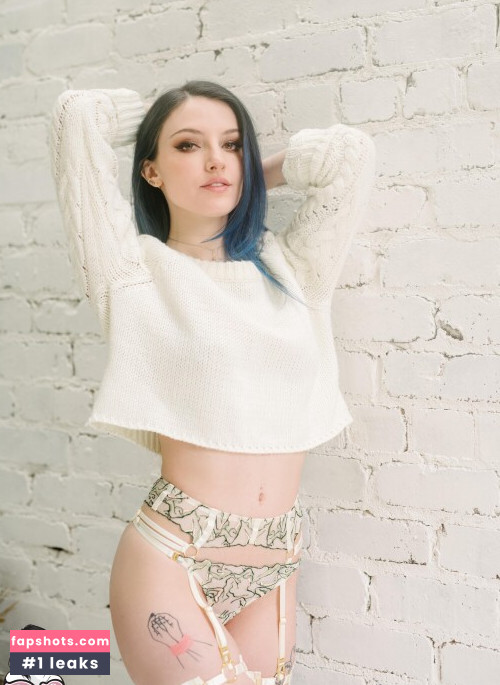 Dainty Wilder gallery photo #1577