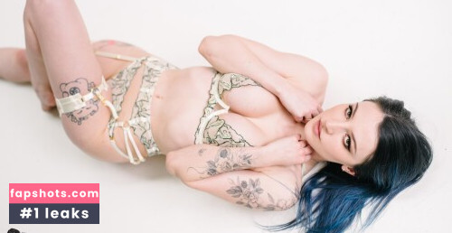 Dainty Wilder gallery photo #1591