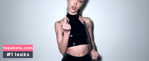 Dainty Wilder gallery photo #1850