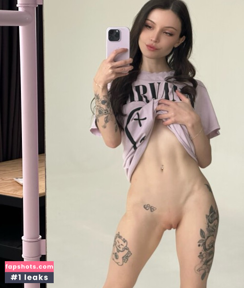 Dainty Wilder gallery photo #2273